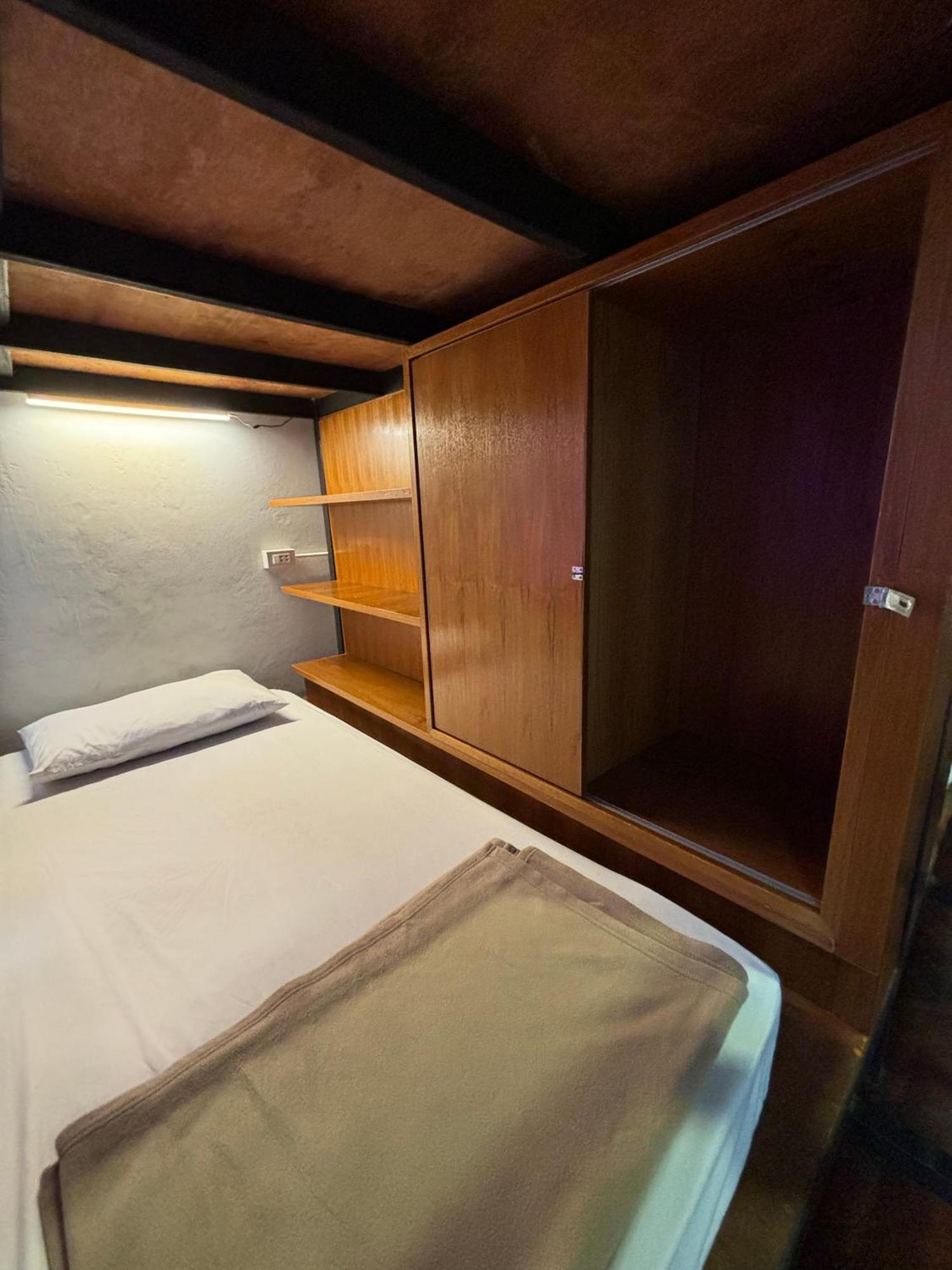 Hansa Hostel Bangkok Khaosan Eksteriør billede